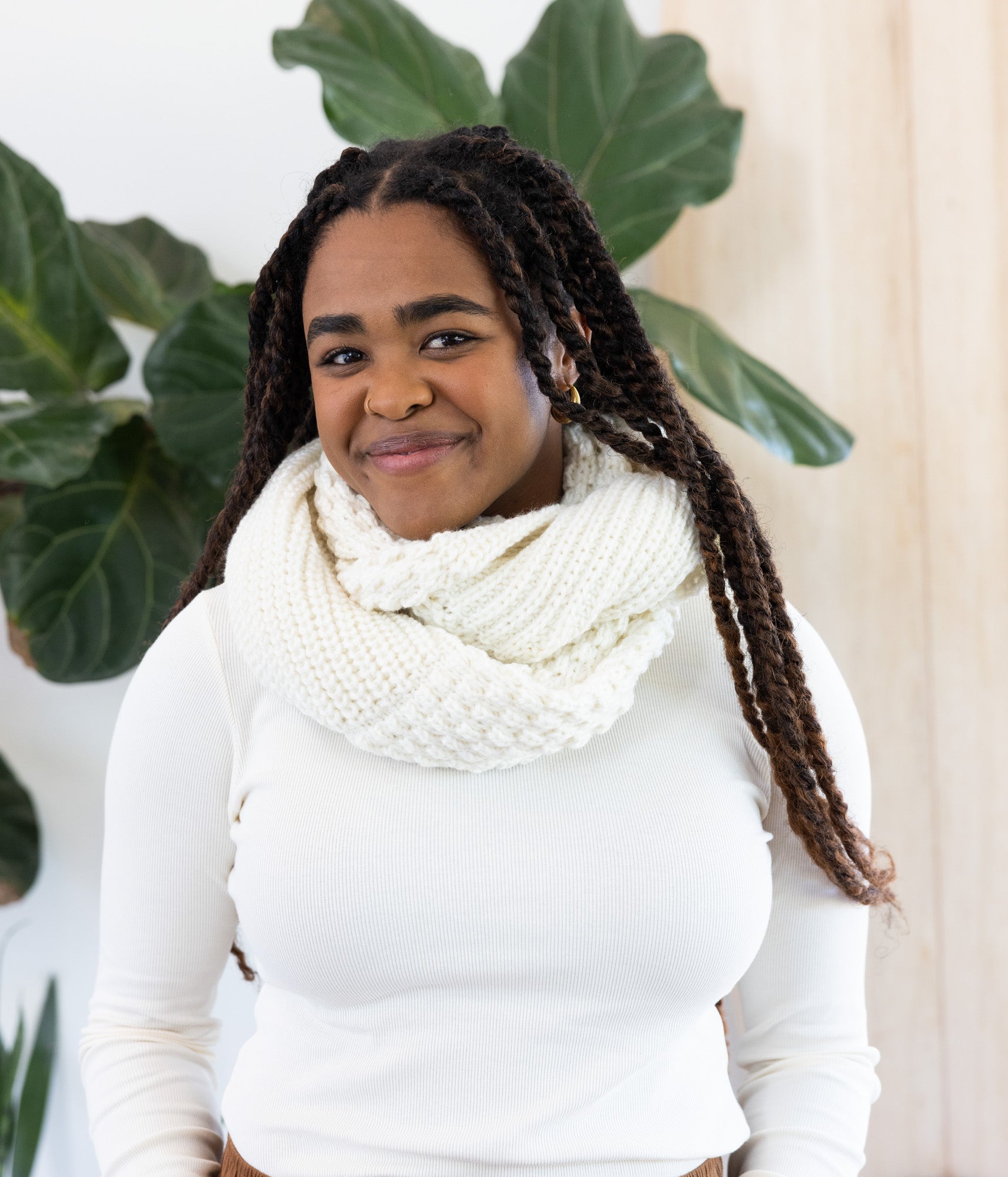 Harper Infinity Scarf – Krochet Kids intl.