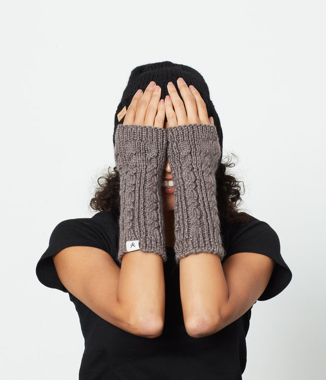 Hazel Fingerless Gloves